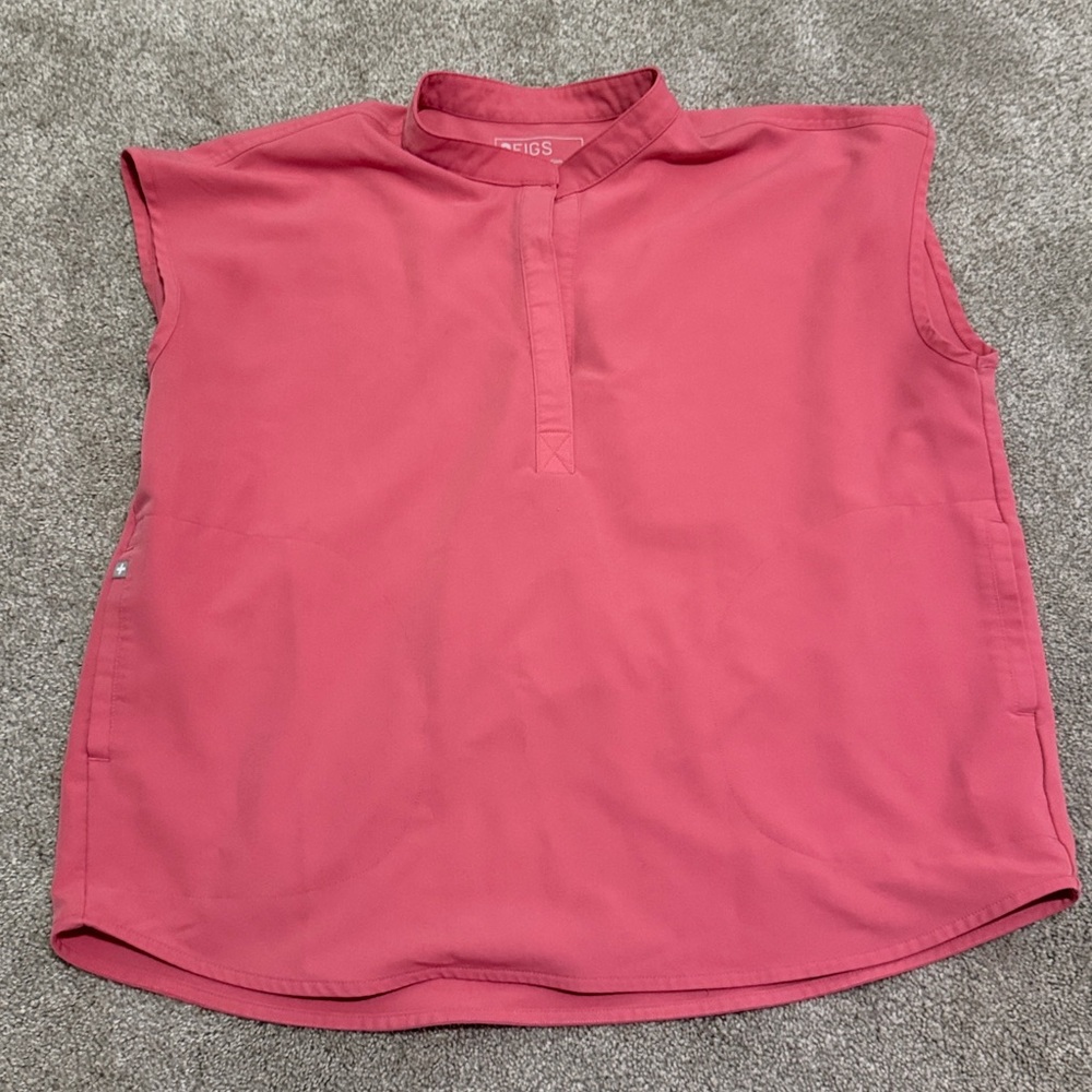 Desert Rose Rafaela™ - Oversized Scrub Top - L